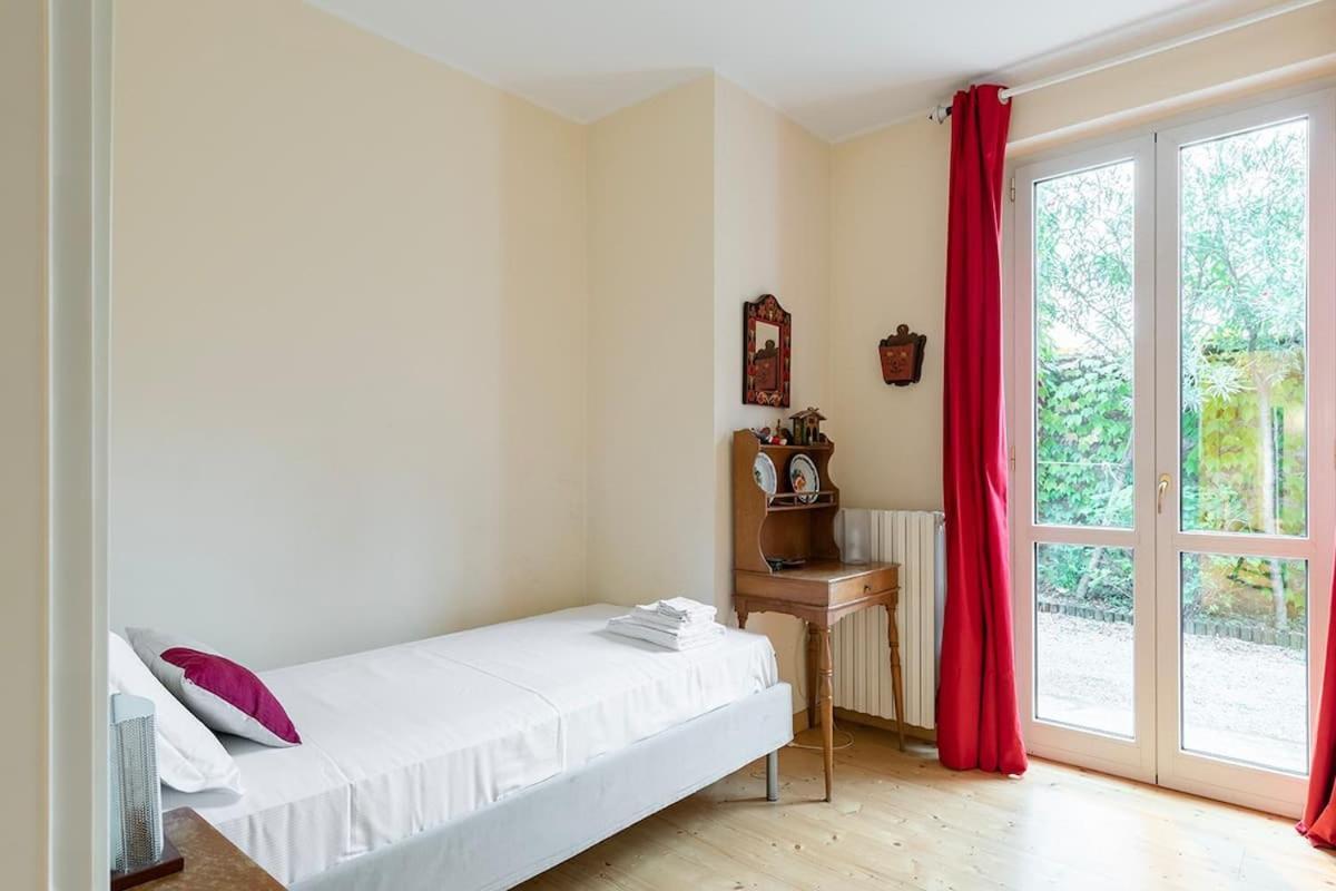 Villa Elisabeth Лиерна Екстериор снимка
