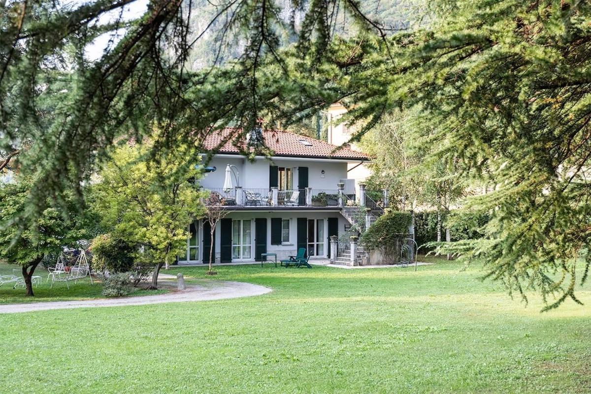Villa Elisabeth Лиерна Екстериор снимка